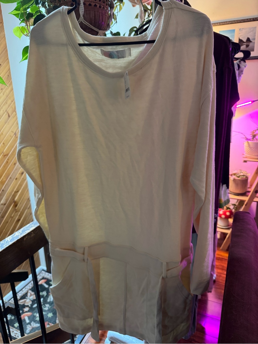 Cream Long-Sleeve Pocket Tunic Dress - Picture 3 of 4